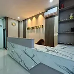 Golden Sun Hotel 5