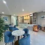 Golden Sun Hotel 5